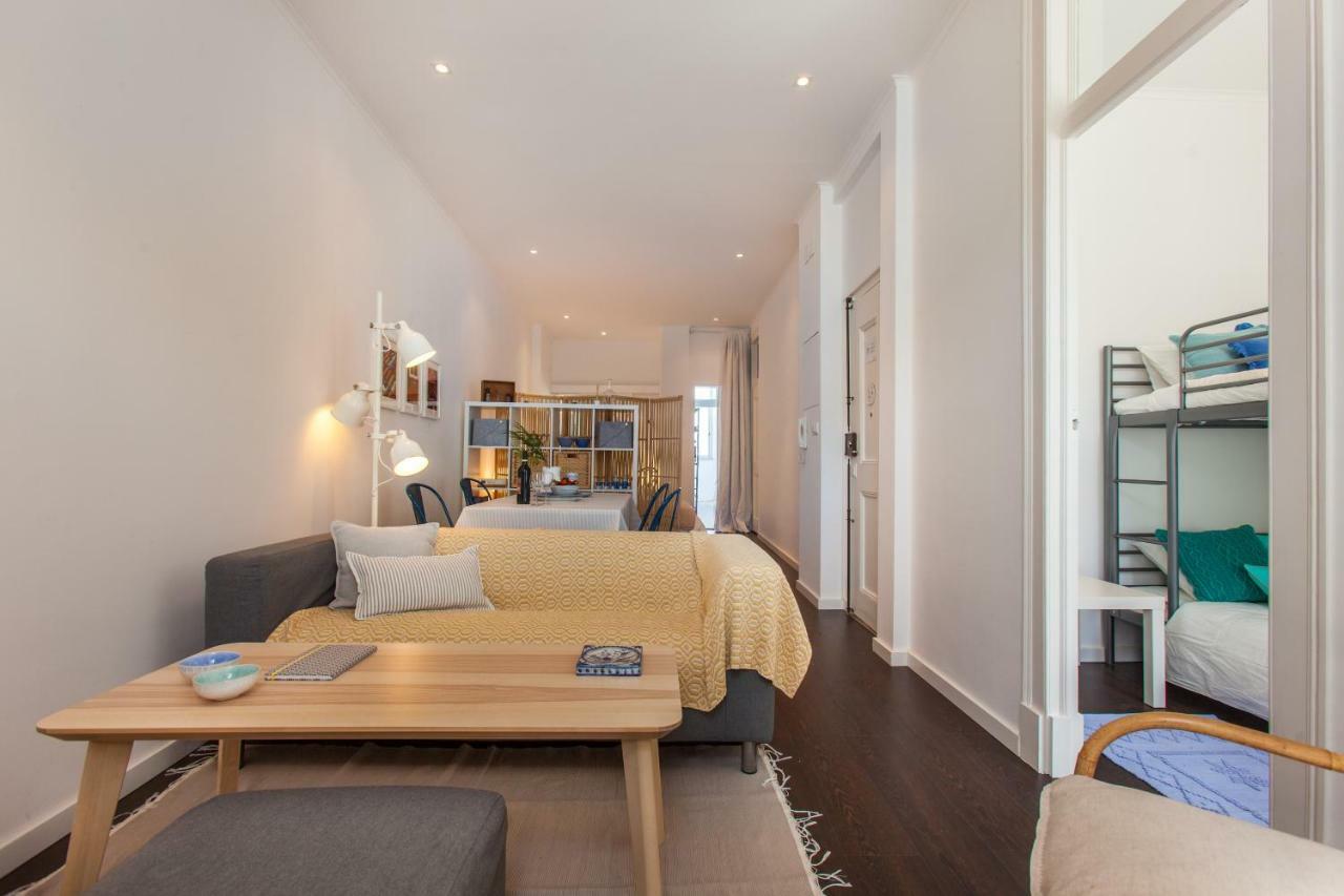 Typical Light Filled Graça Apartment, By TimeCooler Lisboa Exterior foto